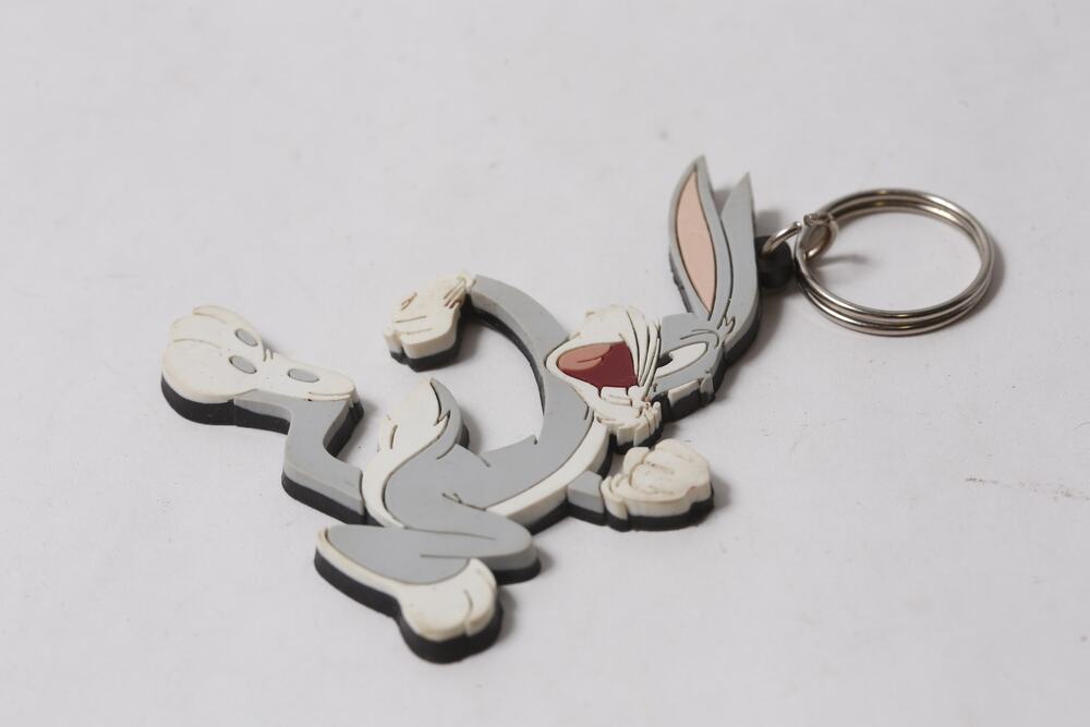1993 Warner Bros Looney Tunes Bugs Bunny Applause Keychain ~ 260914-WH 1153
